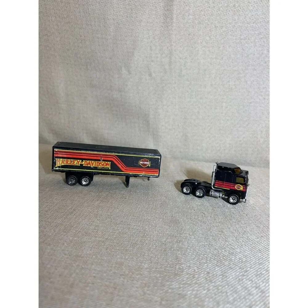 Vintage Matchbox 1981 Harley-Davidson Livery Articulated Trailer Kenworth Truck